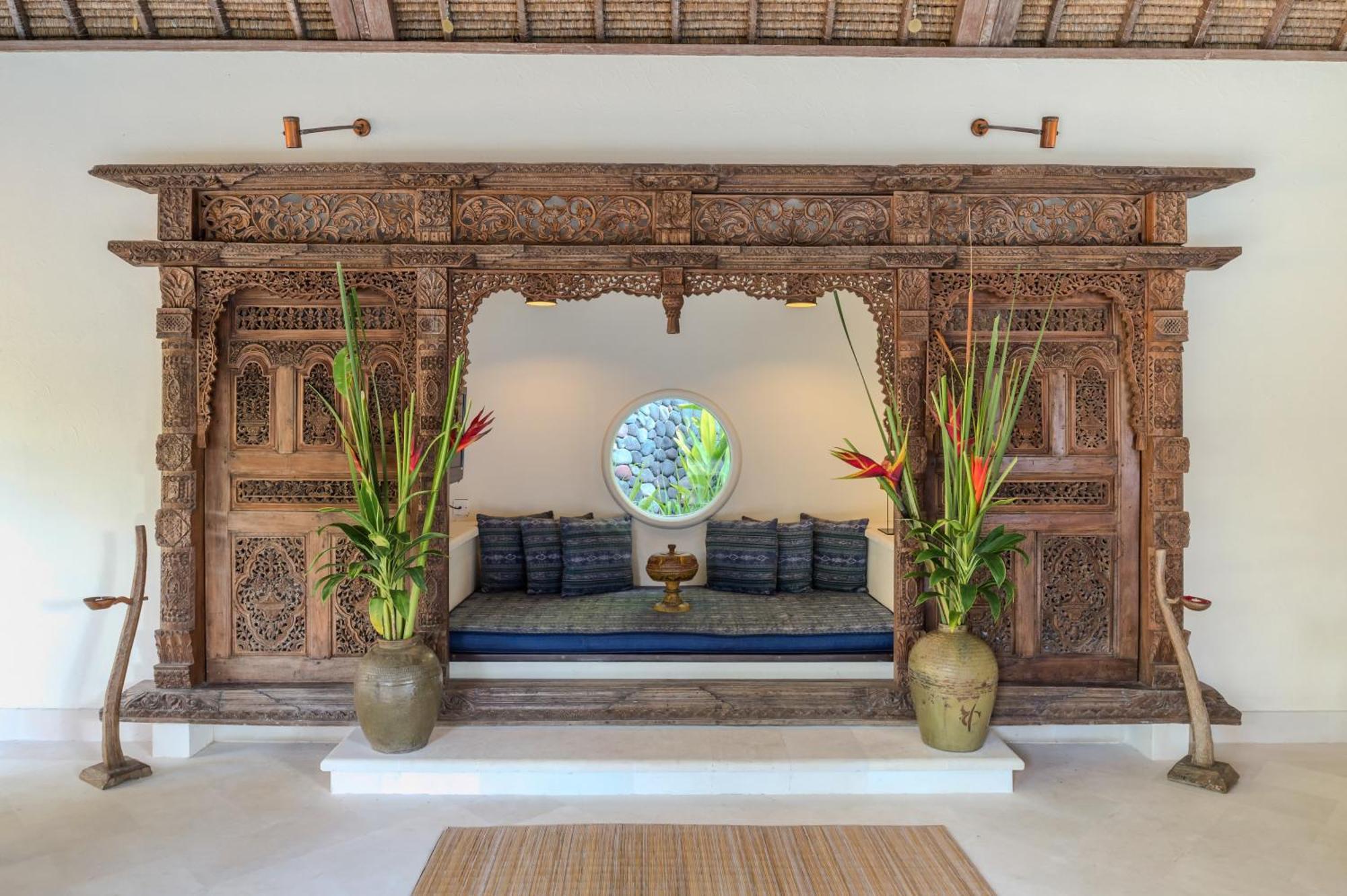 Villa Tirta Naga Bali Семіньяк Екстер'єр фото