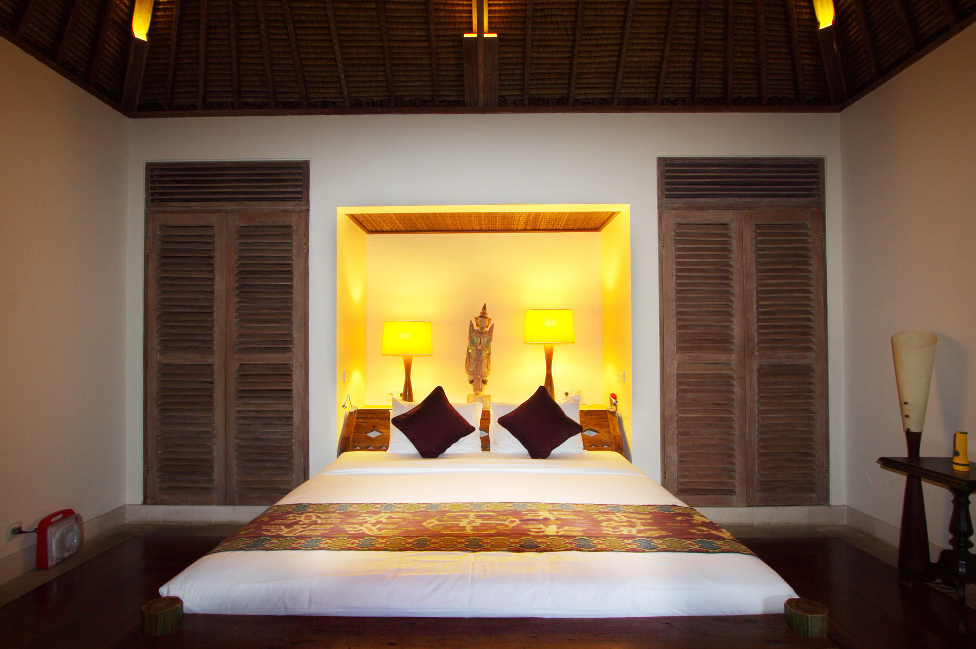Villa Tirta Naga Bali Семіньяк Екстер'єр фото